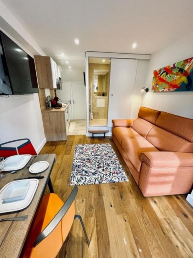 Ben Nevis Charming Studio In The Heart Of The Lively Life Of The Pre Carre Apartment Annecy Exterior photo